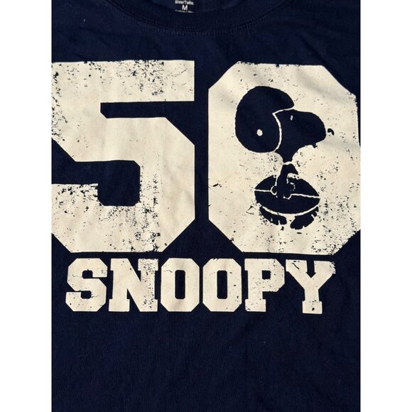 Peanuts Snoopy Navy Blue Graphic T-Shirt 50 Football Cropped Short Sleeves Sz M - Picture 2 of 4
